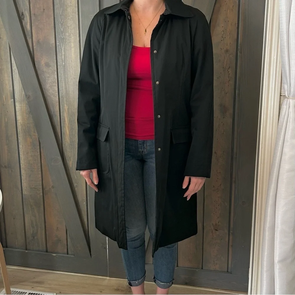 Ellen Tracy Black Raincoat. Trenchcoat. Size Medium - Picture 3 of 13